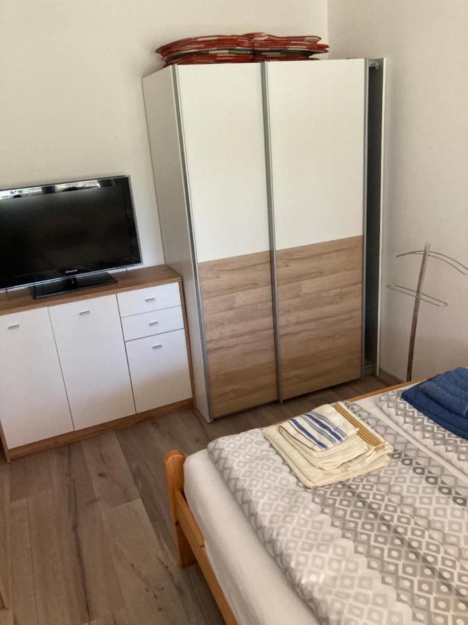 Balati Vendeghaz Apartment บาลาตอนมารีอาเฟือร์เดอ ภายนอก รูปภาพ