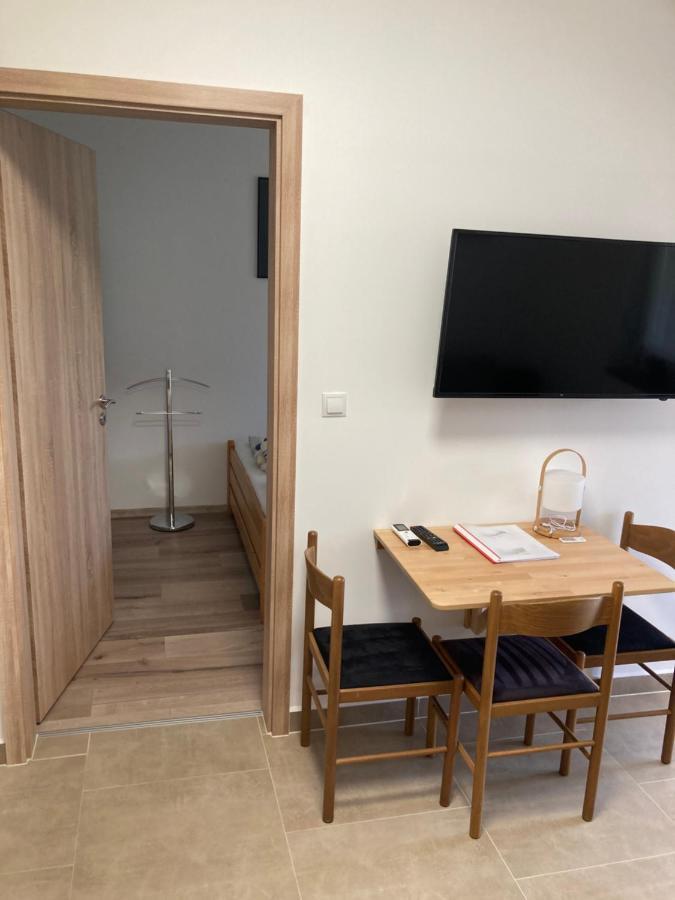Balati Vendeghaz Apartment บาลาตอนมารีอาเฟือร์เดอ ภายนอก รูปภาพ