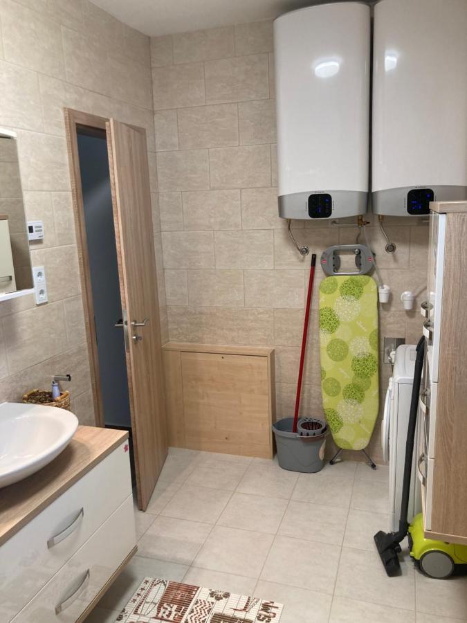 Balati Vendeghaz Apartment บาลาตอนมารีอาเฟือร์เดอ ภายนอก รูปภาพ