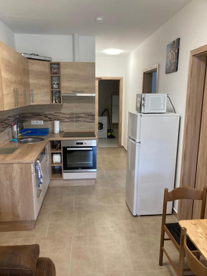 Balati Vendeghaz Apartment บาลาตอนมารีอาเฟือร์เดอ ภายนอก รูปภาพ